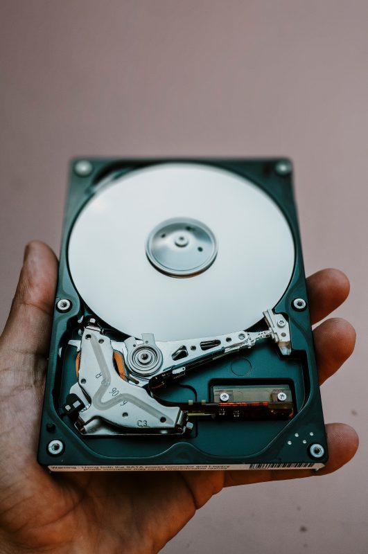 Datenwiederherstellung für Computer und Smartphones bei Maud Tech